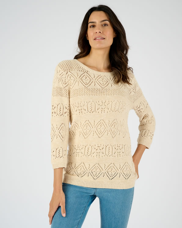 Trui van opengewerkt tricot met haakeffect