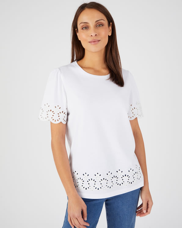 Opengewerkt geborduurd T-shirt