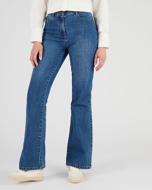 Flared jeans