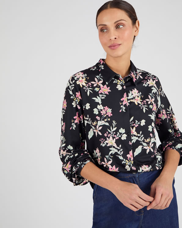 Overhemdblouse van warm tricot