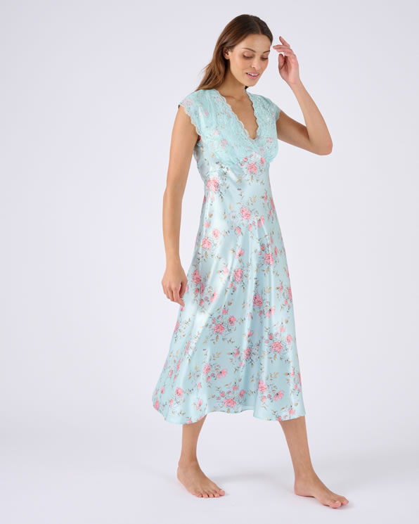 Chemise de nuit satin et dentelle