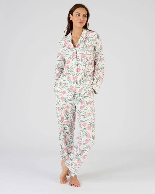 Pyjama van jerseytricot met knopen